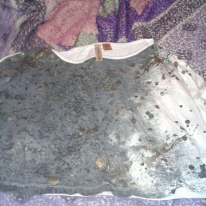 Shirt that gets to your belly